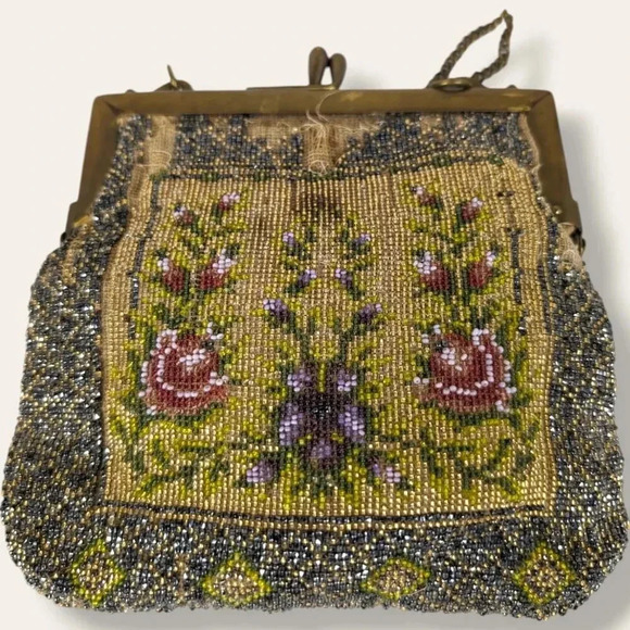 Antique Floral Micro Beaded Victorian Women's Purse with Suede Lining - Picture 10 of 12